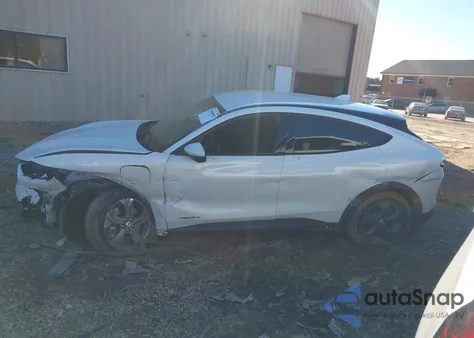 2021 Ford Mustang Mach-E Select z USA, uszkodzony, nr VIN 3FMTK1RM9MMA49280